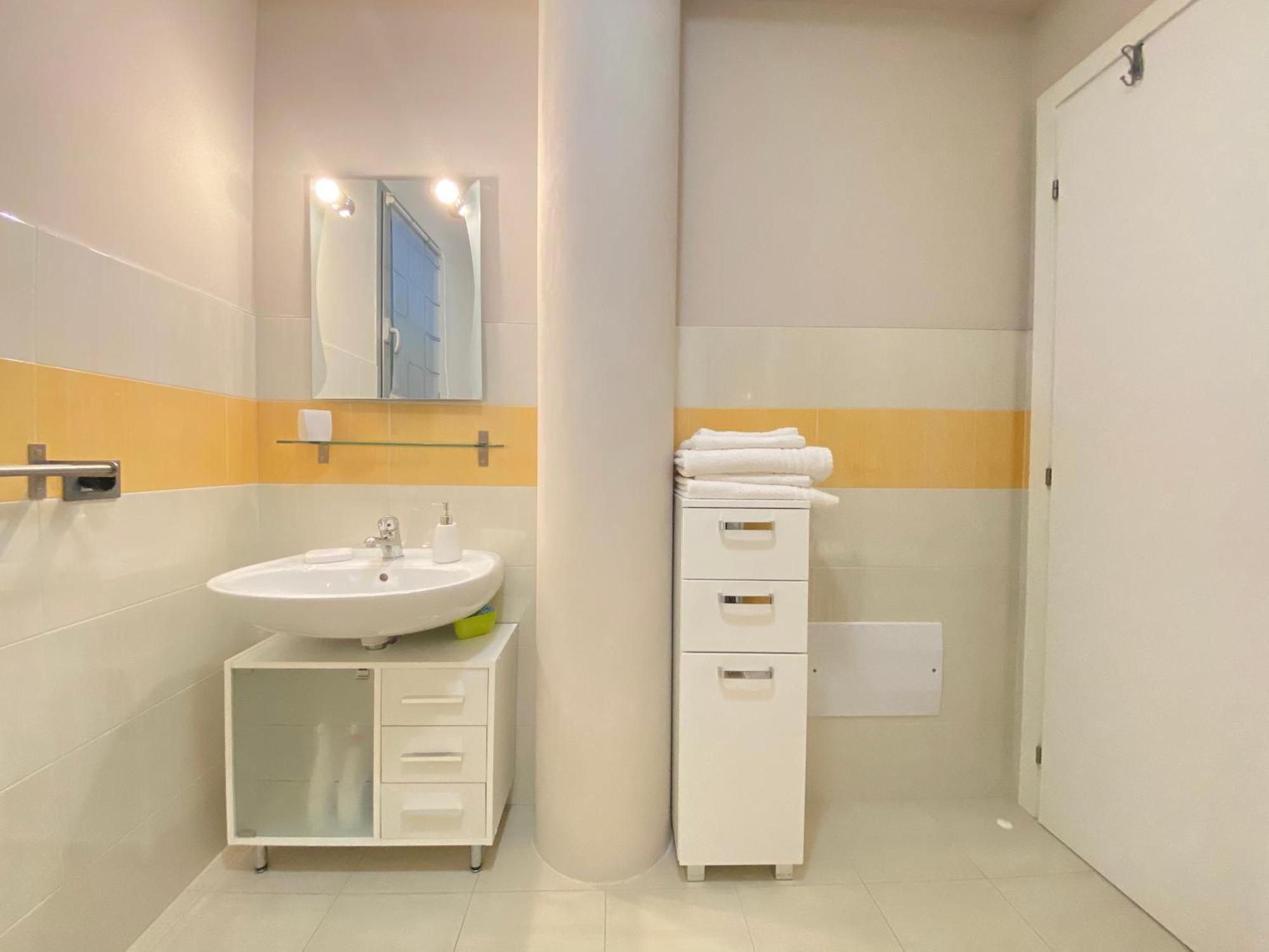 M.D.A. Apartment ตอสโกลาโน มาแดร์โน ภายนอก รูปภาพ
